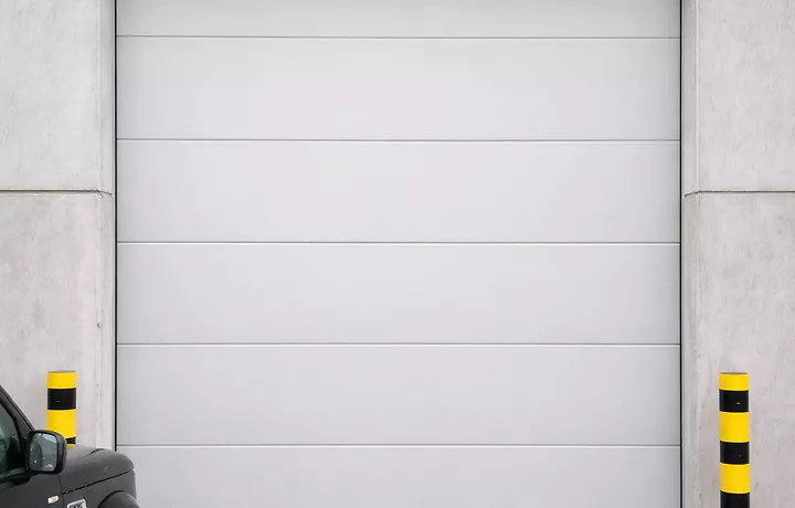 Industriële sectionale poorten