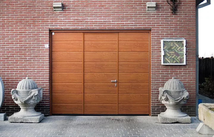 Garagepoort met deur