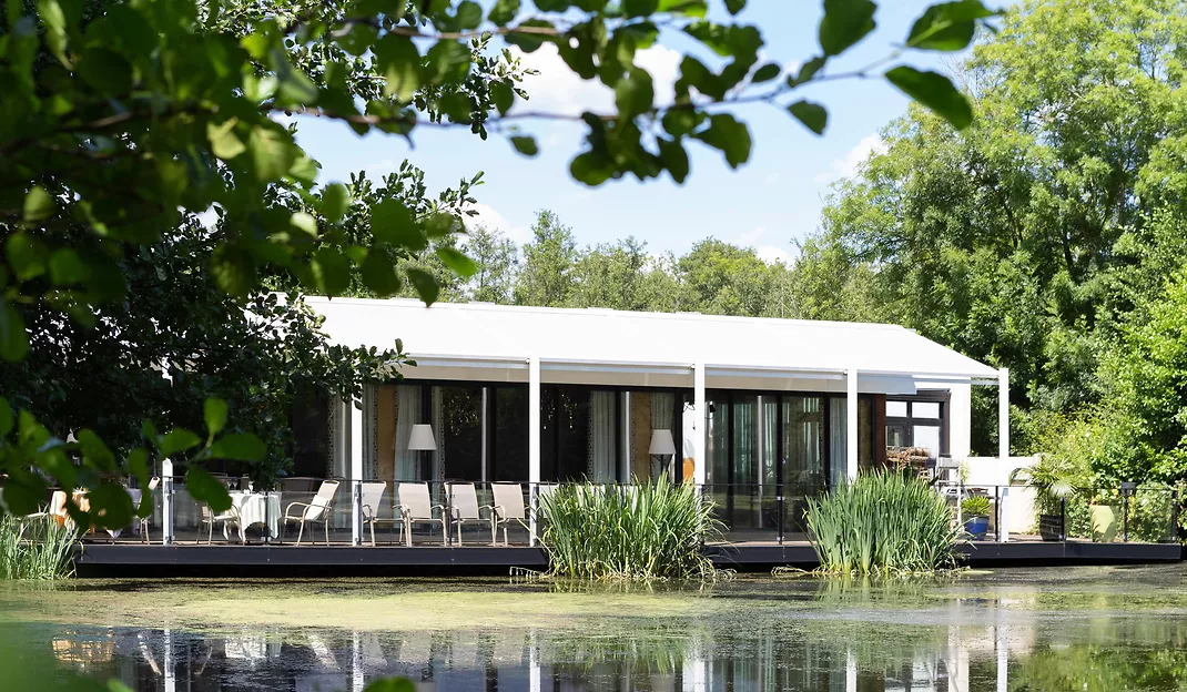 Premium ambassador van Renson terrasoverkappingen 