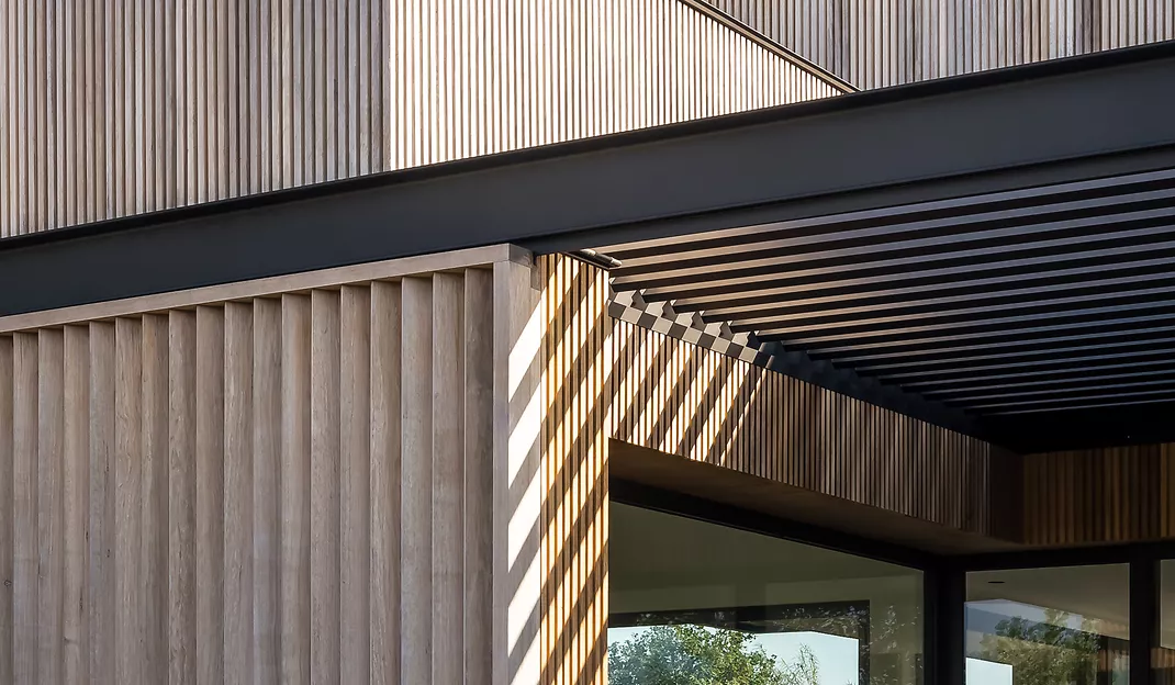 Torck Exterieur: premium ambassador van Renson terrasoverkappingen